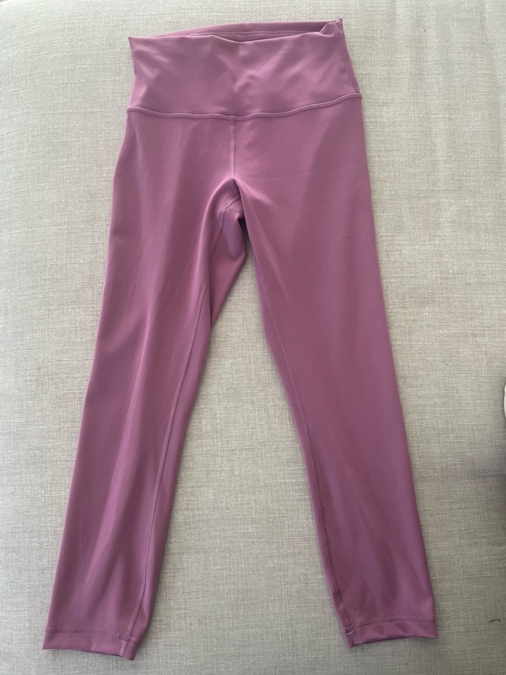 Lululemon Wunder Train High-Rise - Size 6 - 24” inseam